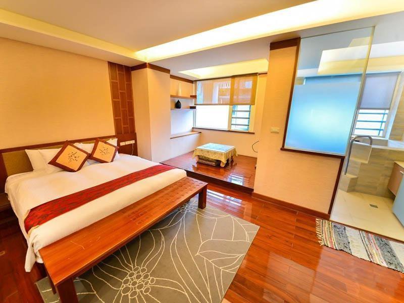 Dongpo Ti Lun Hotel Xinyi Exterior foto