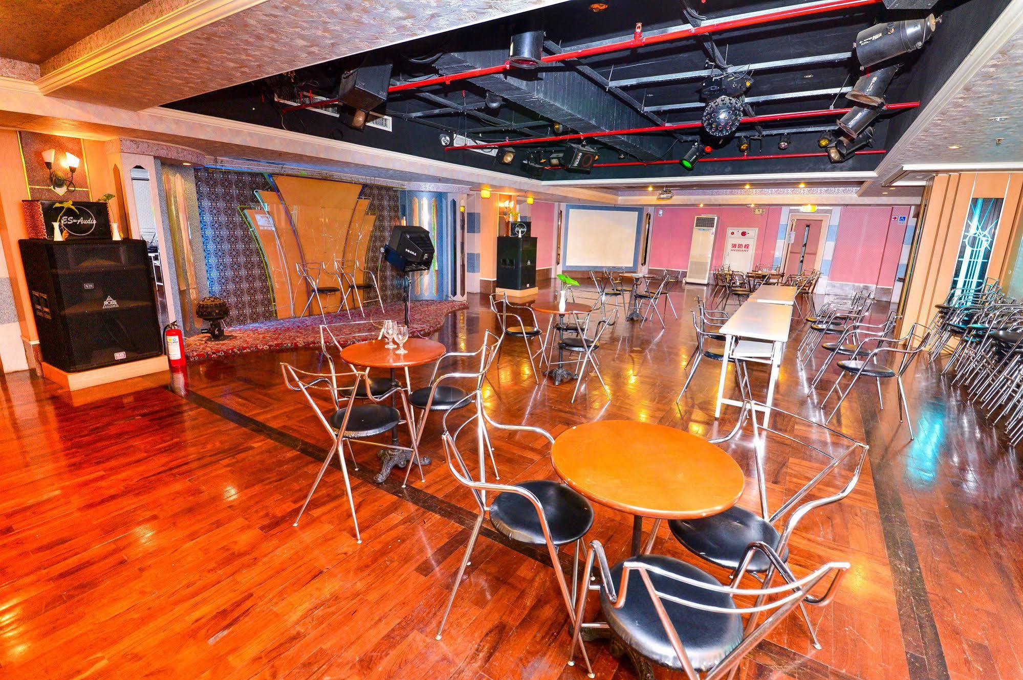 Dongpo Ti Lun Hotel Xinyi Exterior foto